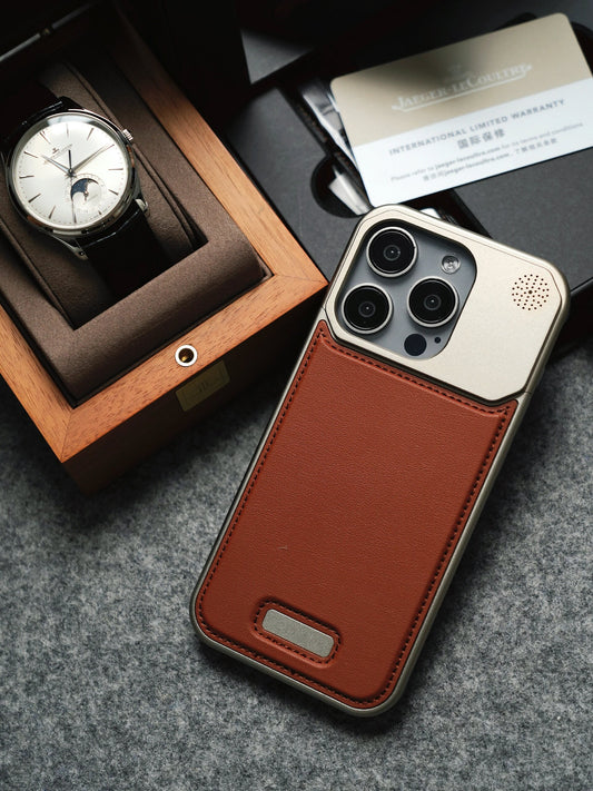 Coque 15/14 pro max magsafe en métal et cuir luxe  /  حماية 14/15 برو ماكس ماڨسيف فاخرة من المعدن و الجلد