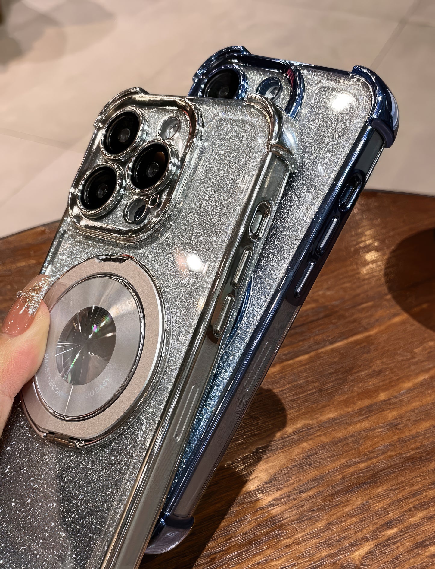 Coque 16 pro max avec support 360° et protection de caméra intégrée / غطاء لآيفون 16 برو ماكس مع حامل 360° وحماية مدمجة للكاميرا