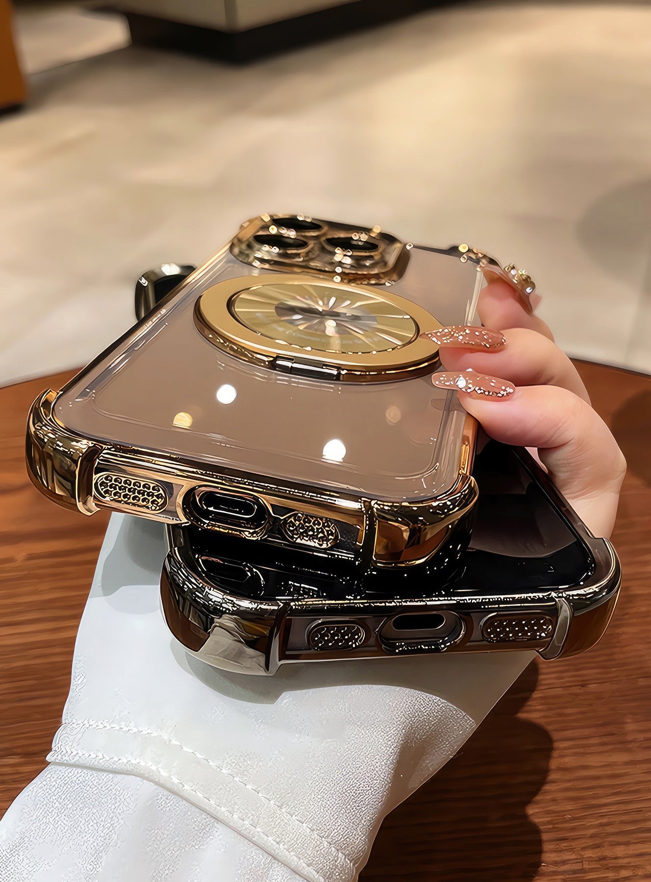 Coque 16 pro max avec support 360° et protection de caméra intégrée / غطاء لآيفون 16 برو ماكس مع حامل 360° وحماية مدمجة للكاميرا