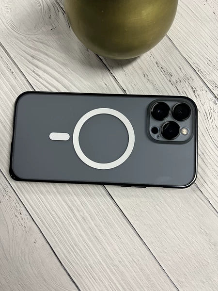 Coque 14 pro max magsafe aluminum avec protection de caméra / غطاء ١٤ برو ماكس من الالومينوم مع تقنية ماڨسيف وحماية مدمجة للكاميرا