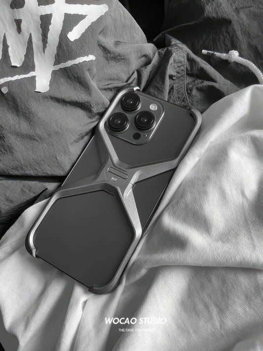 Case Metal X 15 Pro Max