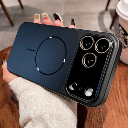 Pochette AG GLASS iPhone 17 pro max Magsafe avec protection de caméra intégrée / كيسAG GLASS لآيفون 17 برو ماكس مع تقنية ماڨسيف وحماية مدمجة للكاميرا
