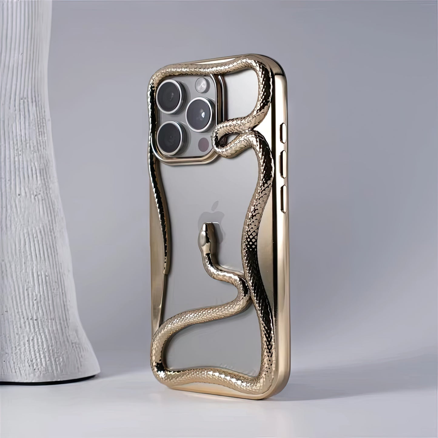 iPhone 16 Pro Max Snake CASE