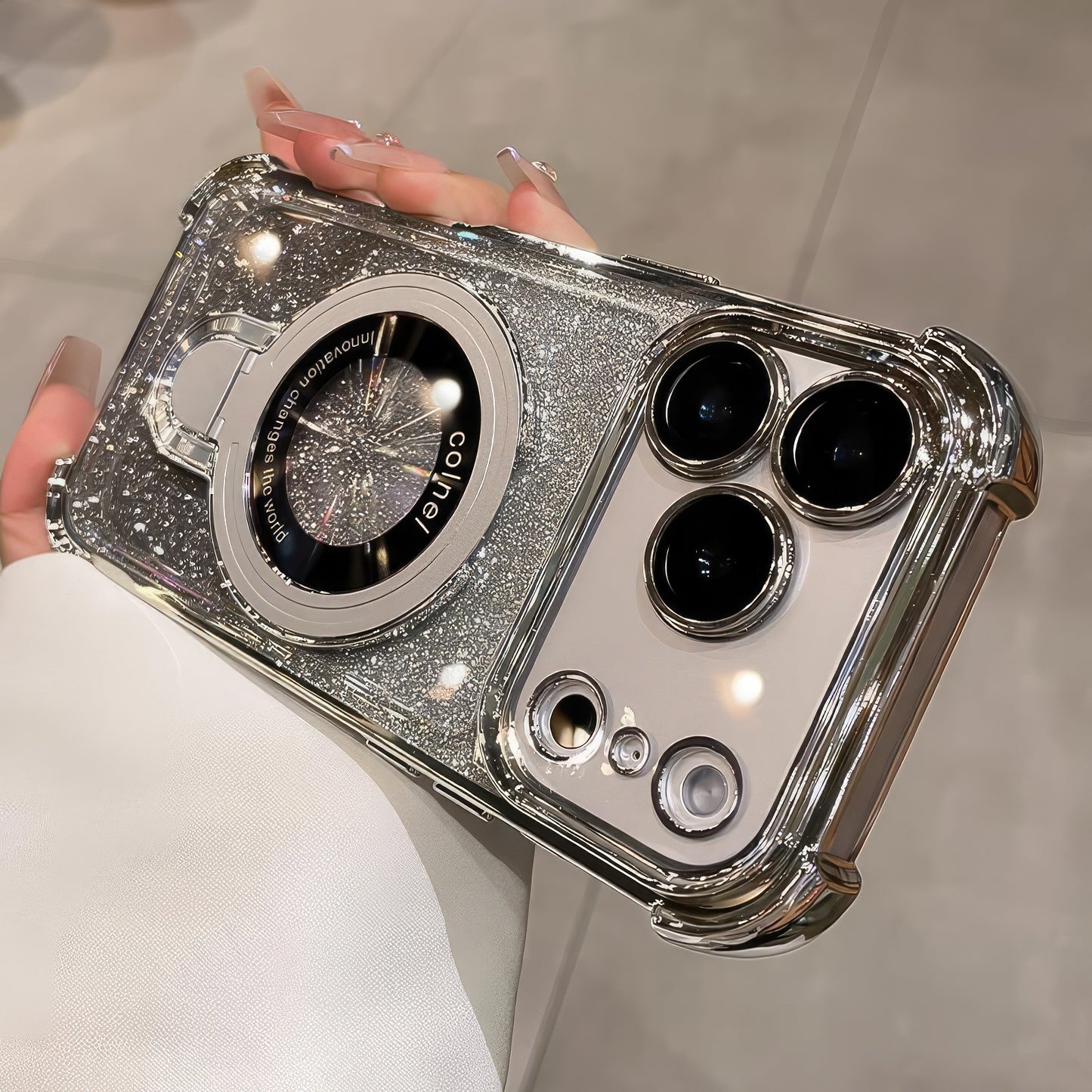 Coque 17 pro max avec support et protection de caméra intégrée /  غطاء لآيفون 17 برو ماكس مع حامل وحماية مدمجة للكاميرا