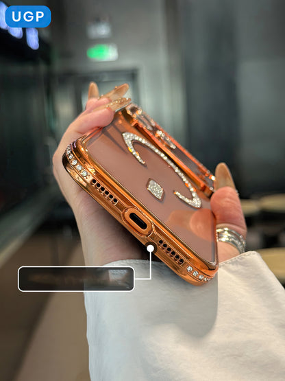 Pochette Brillante iPhone 17 pro max magsafe avec protection de caméra intégrée / كيس لامعة لآيفون 17 برو ماكس  مع تقنية ماڨسيف وحماية مدمجة للكاميرا