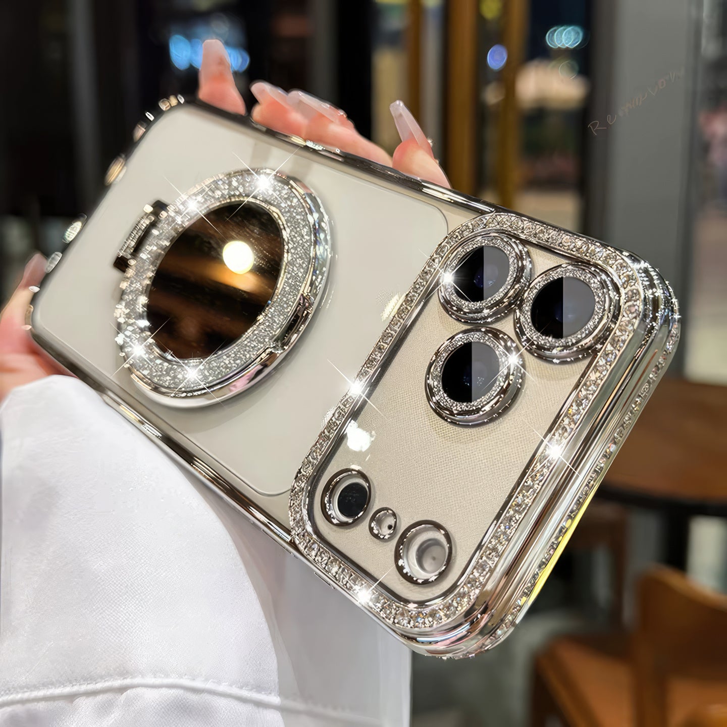 Pochette Brillante iPhone 17 pro max avec miroir magsafe avec protection de caméra intégrée / كيس لامعة مع  مرآة لآيفون 17 برو ماكس مع تقنية ماڨسيف وحماية مدمجة للكاميرا